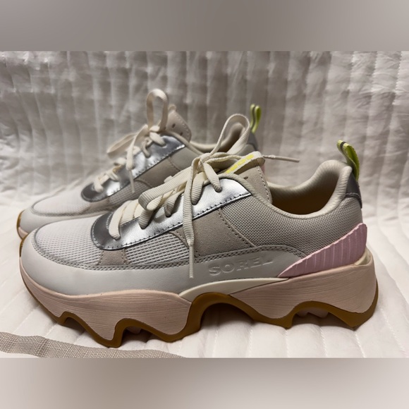 NEW•SOREL KINETIC IMPACT II WONDER LACE WOMEN'S SNEAKER size 9 - Picture 2 of 11